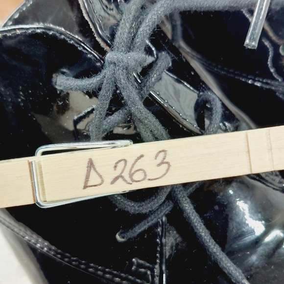 Louise et Cie Black Patent Leather Lace Up Block Heel Loafers Boots D263 - Picture 12 of 12